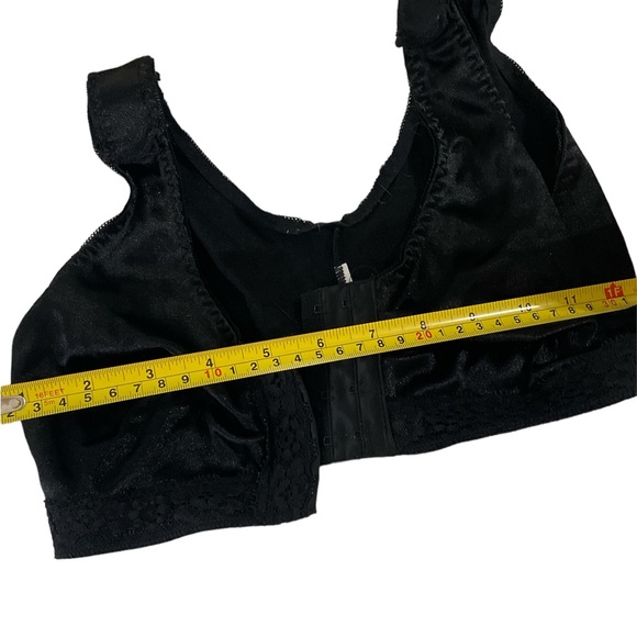 Set of two nursing or after surgery front close sports bras nude black small - Picture 5 of 8